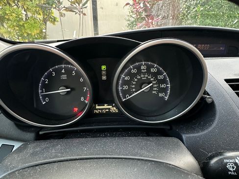 Used 2012 MAZDA MAZDA3 i Touring FWD image 6