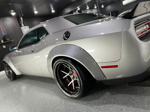 Used 2016 Dodge Challenger SRT Hellcat image 16