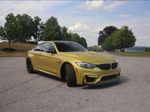 Used 2015 BMW M4 Coupe RWD image 10