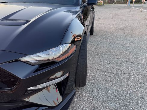 Used 2019 Ford Mustang GT Premium w/ Performance Package - Level 2 RWD image 9
