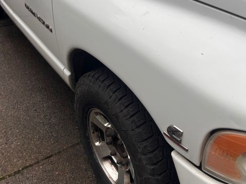 Used 2004 Dodge Ram 3500 Truck SLT w/ Trailer Tow Group image 4