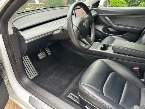 Used 2020 Tesla Model 3 Long Range AWD/4WD image 22