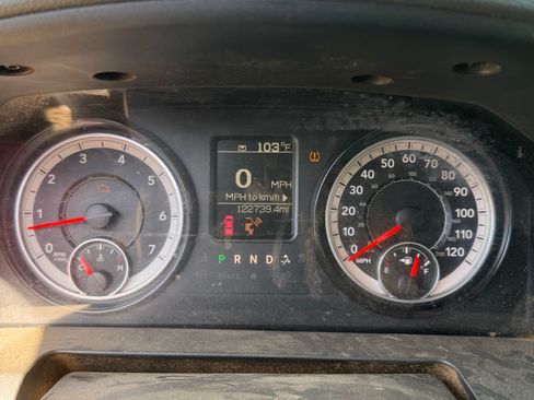 Used 2017 RAM 2500 Tradesman w/ Popular Equipment Group RWD image 10
