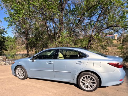 Used 2013 Lexus ES 350 FWD image 5