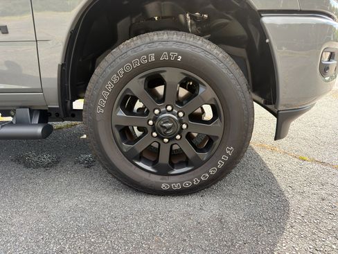 Used 2025 RAM 2500 Big Horn AWD/4WD image 21