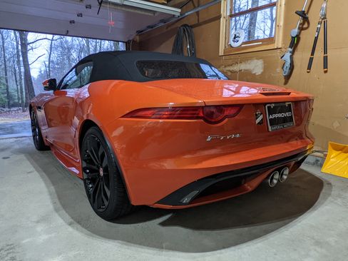 Used 2017 Jaguar F-TYPE S image 6