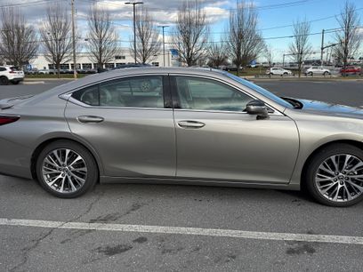 Used 2021 Lexus ES 350 w/ Premium Package