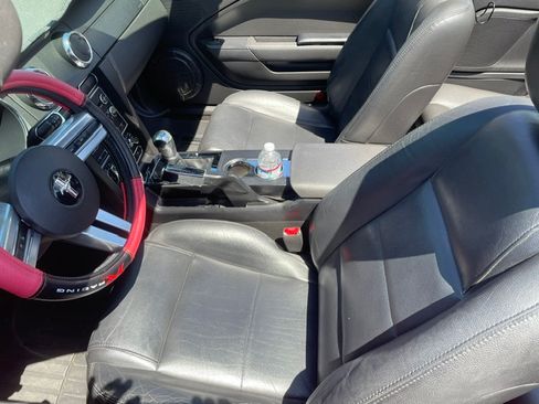 Used 2006 Ford Mustang Premium RWD image 6
