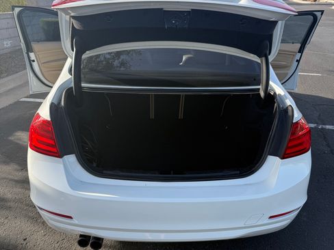 Used 2013 BMW 328i Sedan RWD image 11