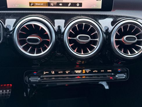 Used 2020 Mercedes-Benz A 220 A 220 4MATIC Sedan 4D image 8