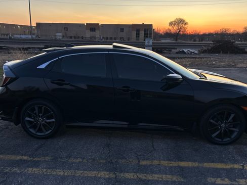 Used 2021 Honda Civic EX image 5