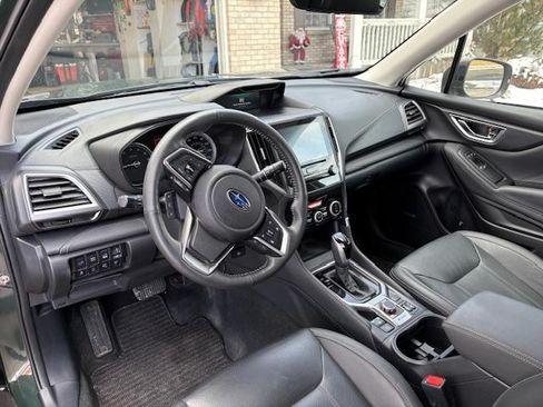 Used 2023 Subaru Forester Touring image 4