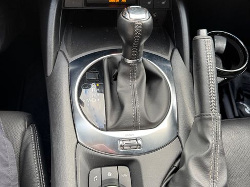 Used 2020 MAZDA MX-5 Miata Grand Touring image 11