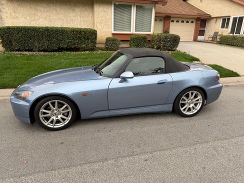 Used 2005 Honda S2000 image 15