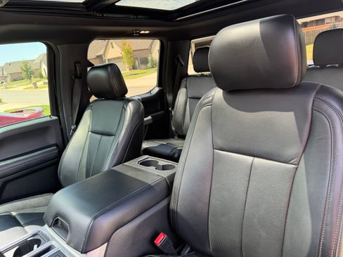 Used 2020 Ford F150 Lariat w/ Equipment Group 502A Luxury AWD/4WD image 10