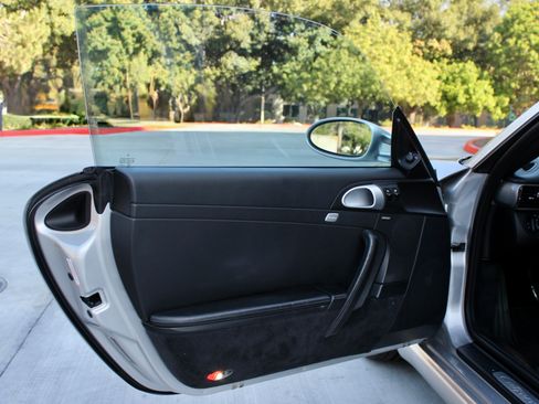 Used 2007 Porsche 911 Carrera image 19