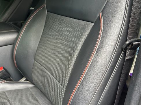 Used 2023 Ford F250 Lariat w/ Black Appearance Package AWD/4WD image 6