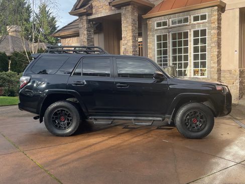 Used 2022 Toyota 4Runner TRD Pro image 1