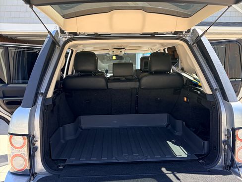 Used 2011 Land Rover Range Rover Supercharged AWD/4WD image 9