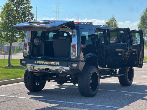 Used 2005 HUMMER H2 Luxury w/ Preferred Equipment Group image 8