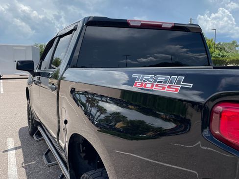 Used 2021 Chevrolet Silverado 1500 Custom Trail Boss image 16