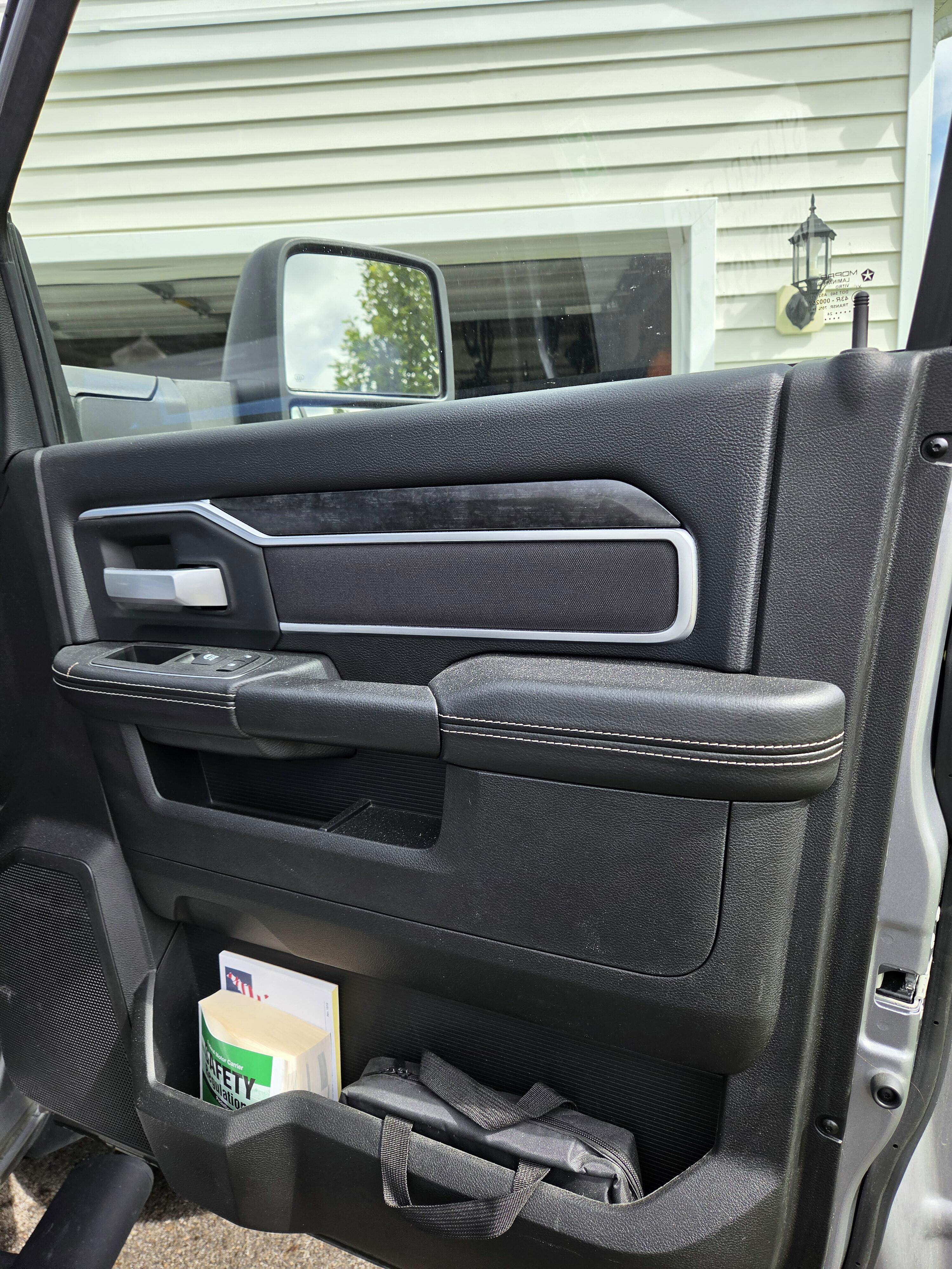 Used 2024 RAM 4500 SLT w/ Quick Order Package 2YG SLT AWD/4WD image 16