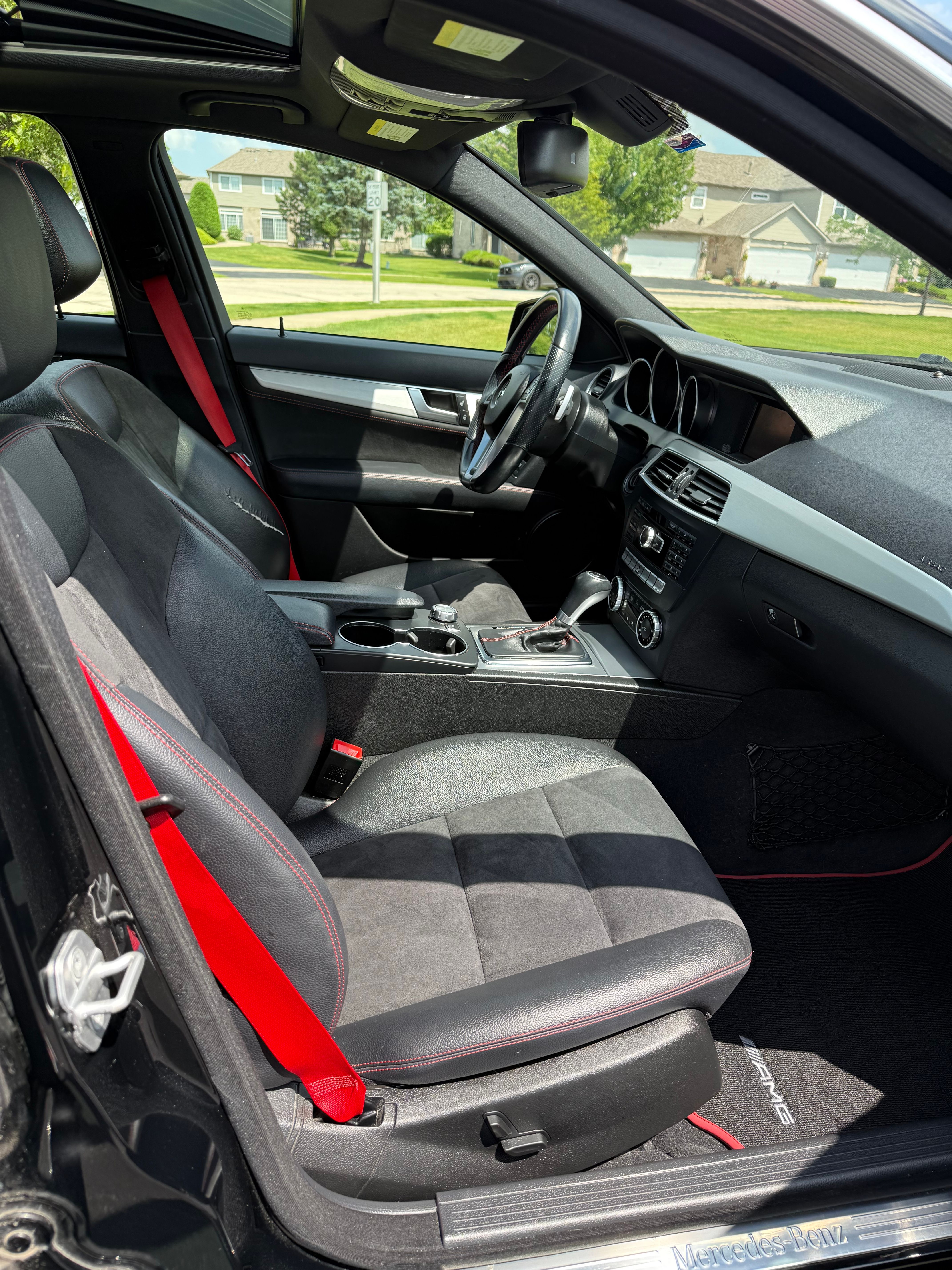 Used 2013 Mercedes-Benz C 300 4MATIC Sedan image 9