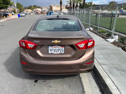 Used 2019 Chevrolet Cruze LS w/ LS Convenience Package