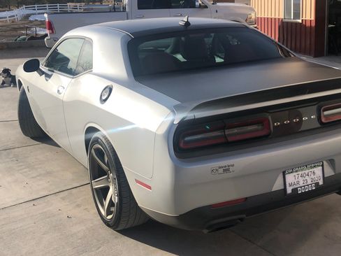 Used 2019 Dodge Challenger SRT Hellcat Redeye image 2