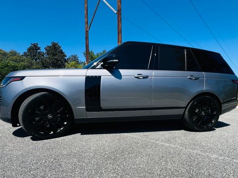 Used 2020 Land Rover Range Rover HSE image 5