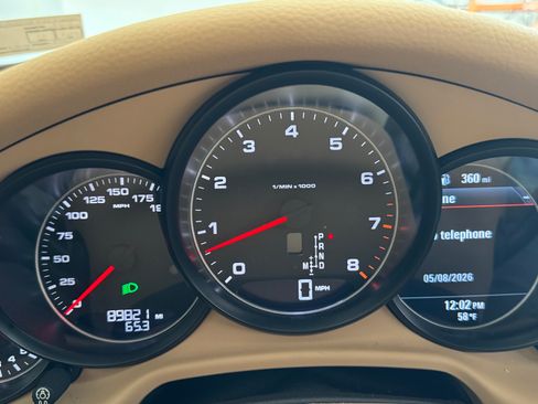 Used 2012 Porsche Panamera 4 image 15