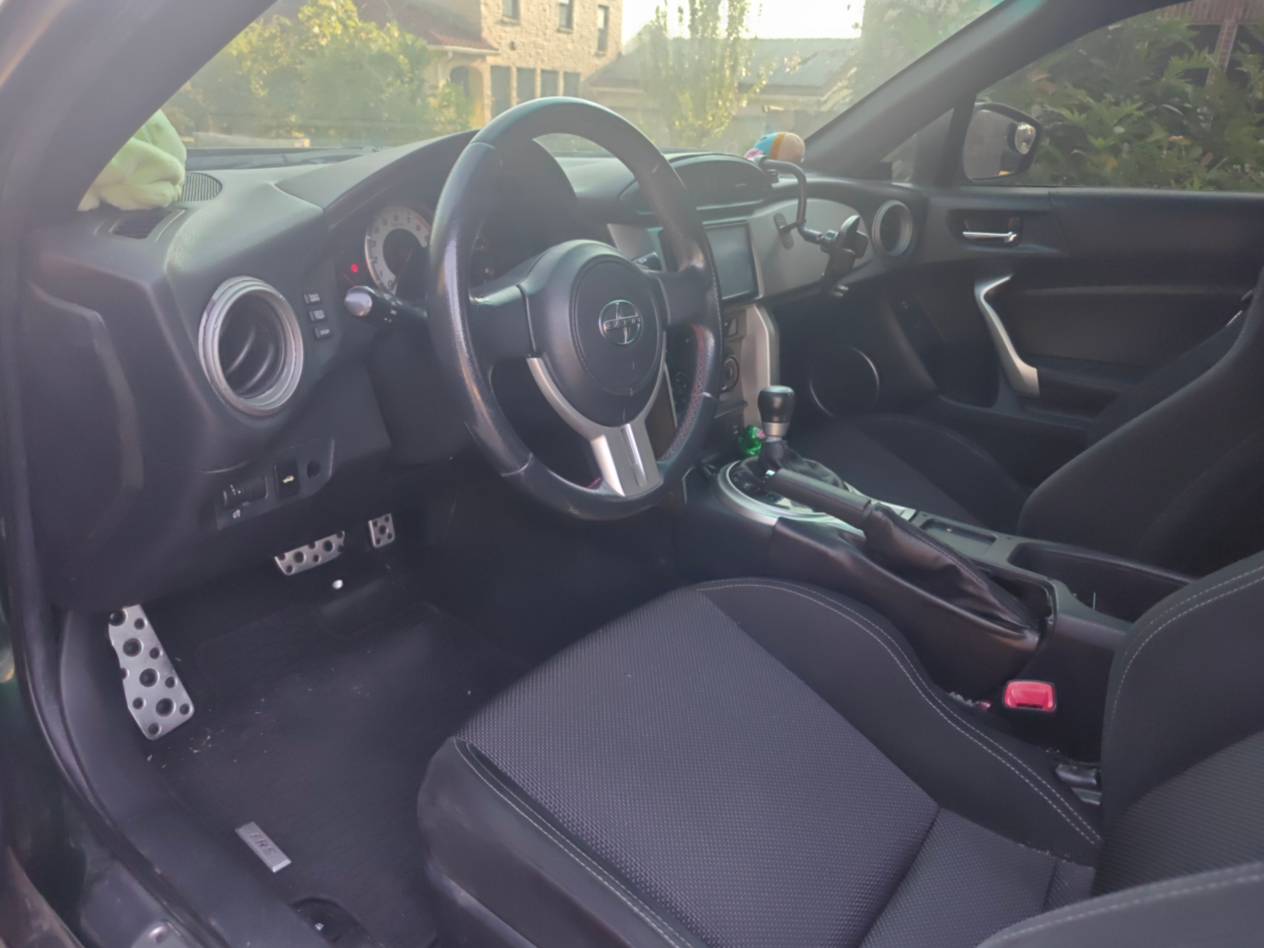 Used 2016 Scion FR-S RWD image 17