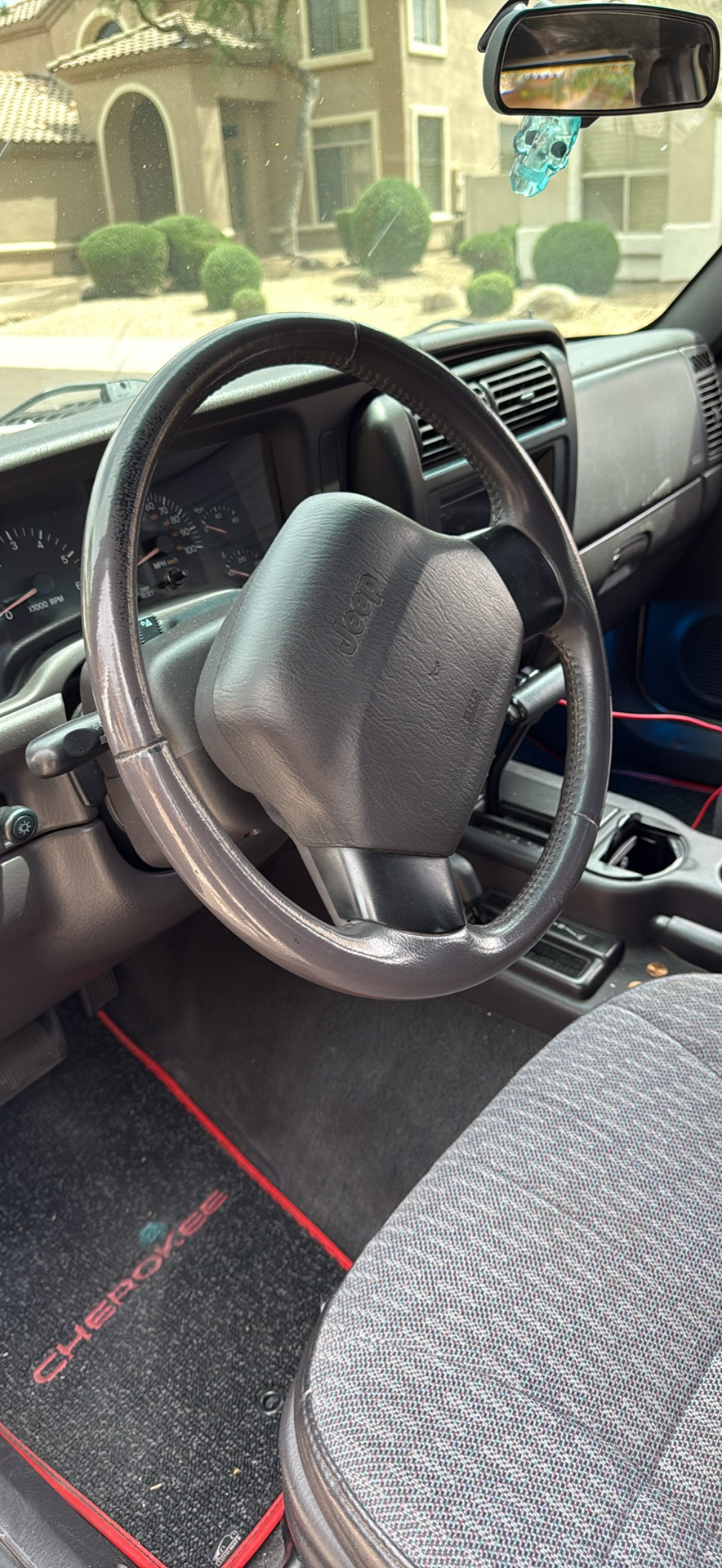 Used 2001 Jeep Cherokee Sport AWD/4WD image 4