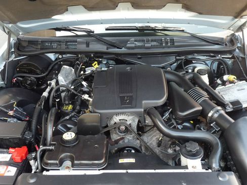 Used 2009 Mercury Grand Marquis LS image 11