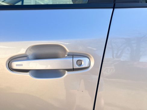 Used 2024 Subaru Crosstrek 2.0i Premium image 20