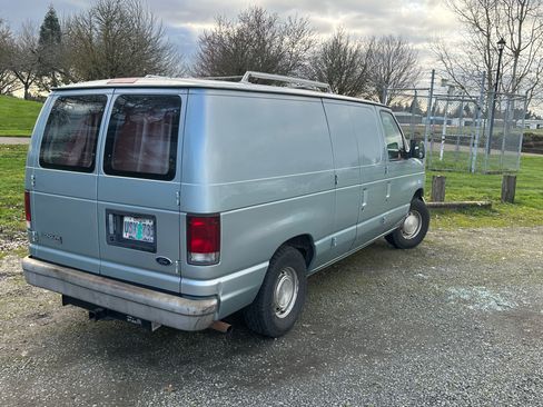Used 1995 Ford E-150 and Econoline 150 image 6