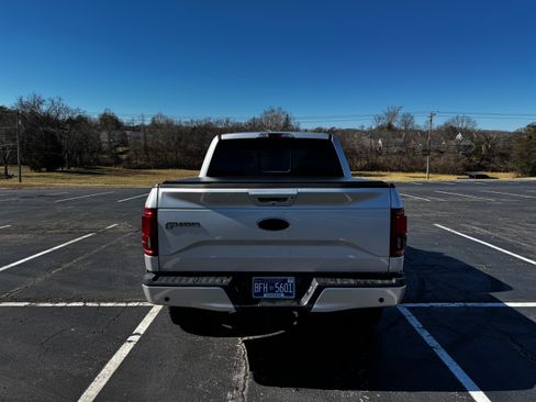 Used 2016 Ford F150 Lariat image 5