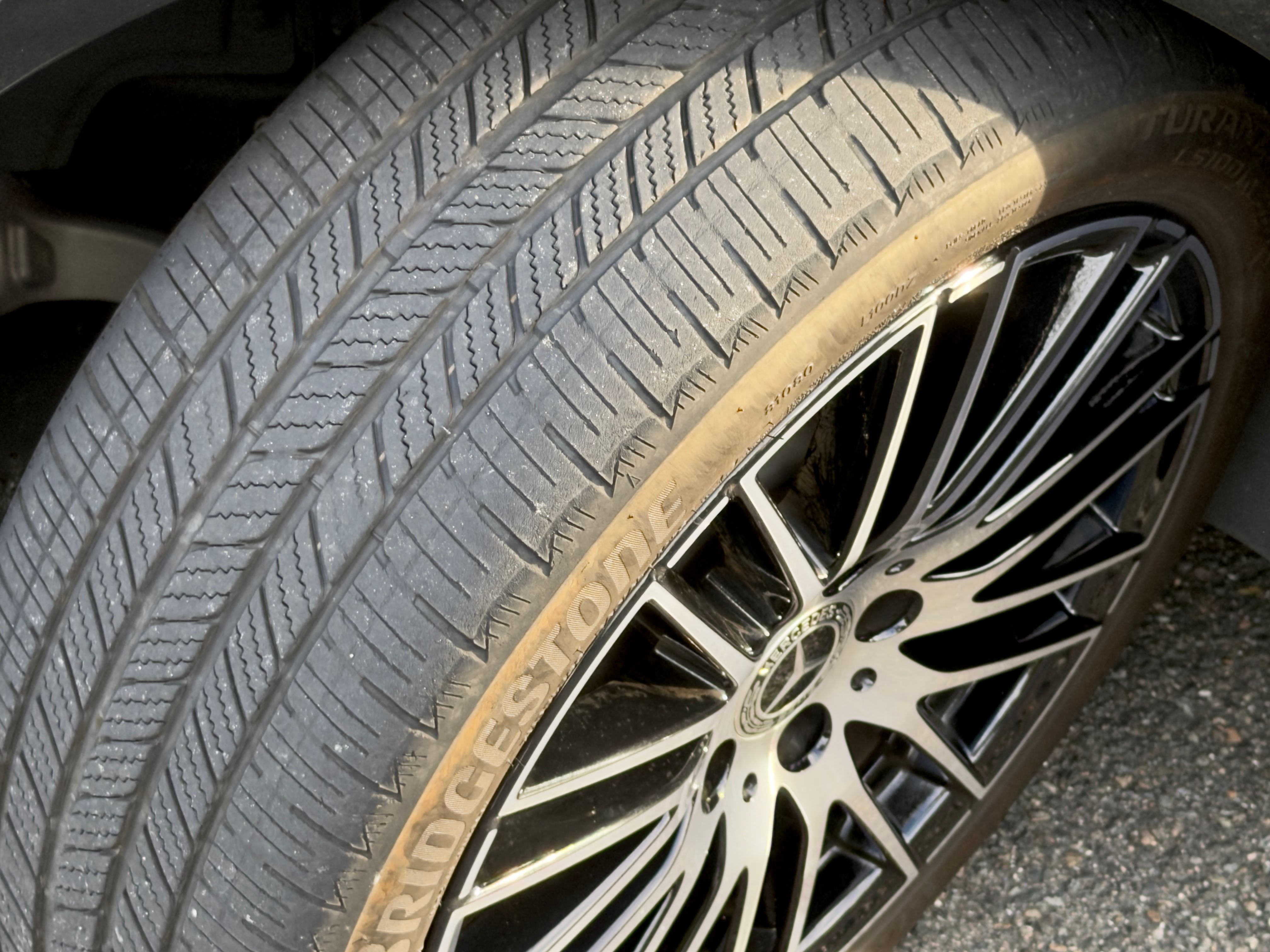 Used 2025 Mercedes-Benz C 300 Sedan image 8