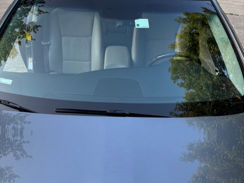 Used 2014 Lexus LS 460 w/ Comfort Package RWD image 4