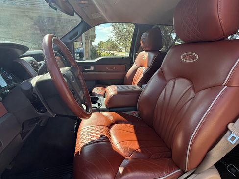 Used 2012 Ford F150 XLT w/ XLT Chrome Pkg image 13