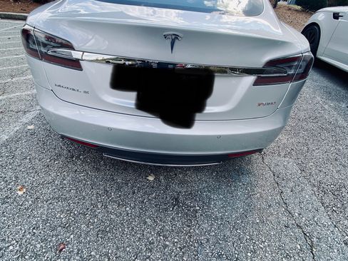 Used 2014 Tesla Model S P85D image 5