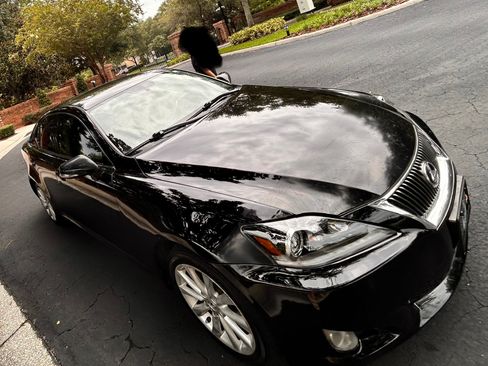 Used 2010 Lexus IS 250 AWD w/ Luxury Plus Value Edition image 4
