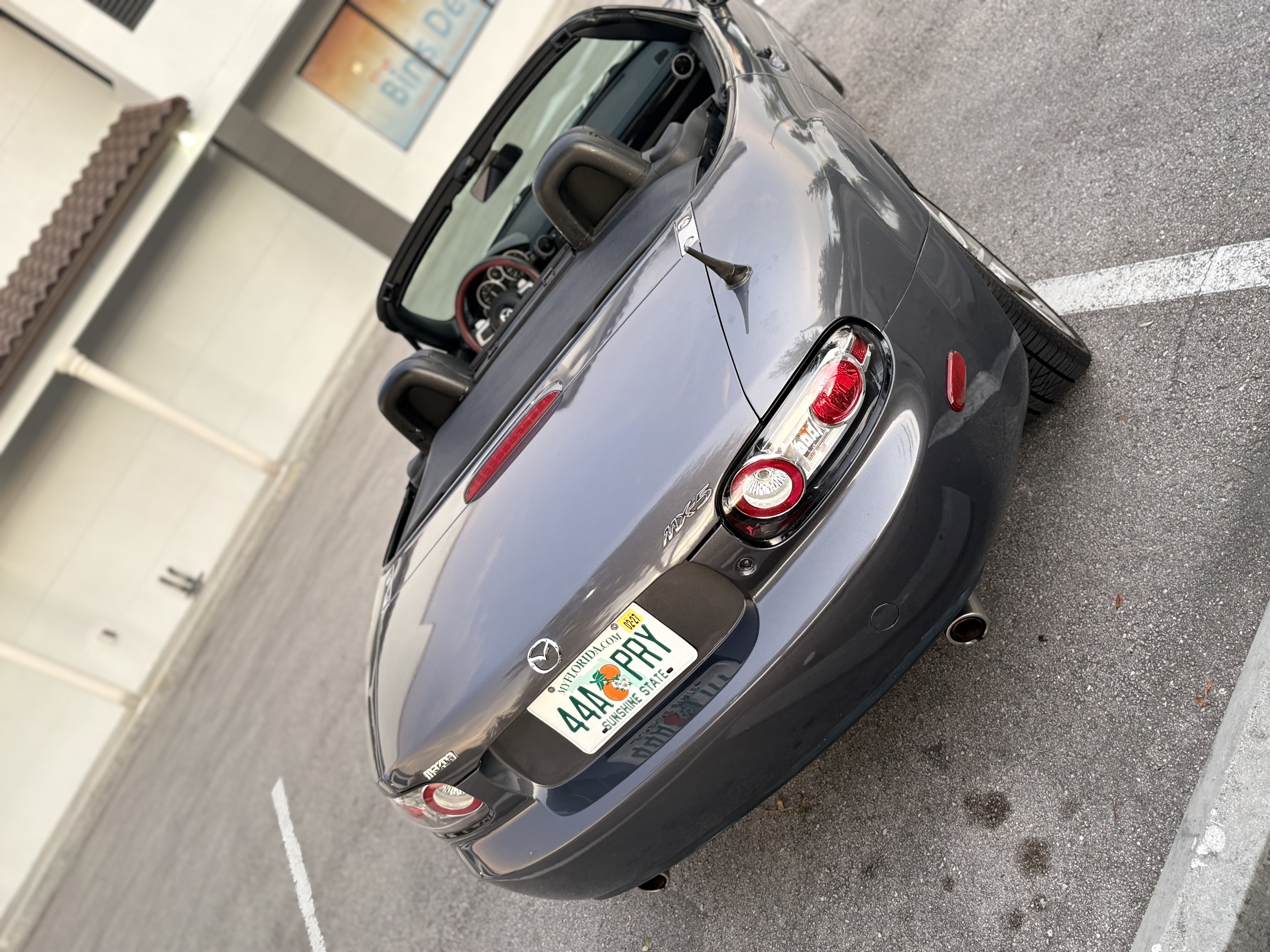 Used 2007 MAZDA MX-5 Miata Touring RWD image 4