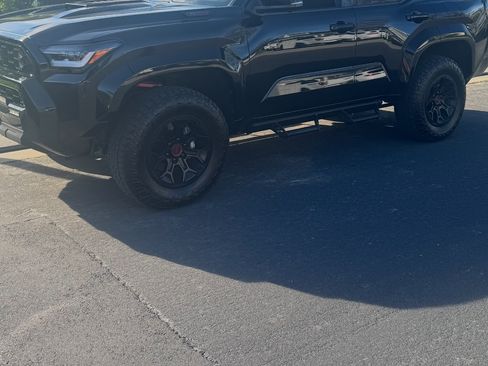 Used 2025 Toyota 4Runner TRD Pro image 2