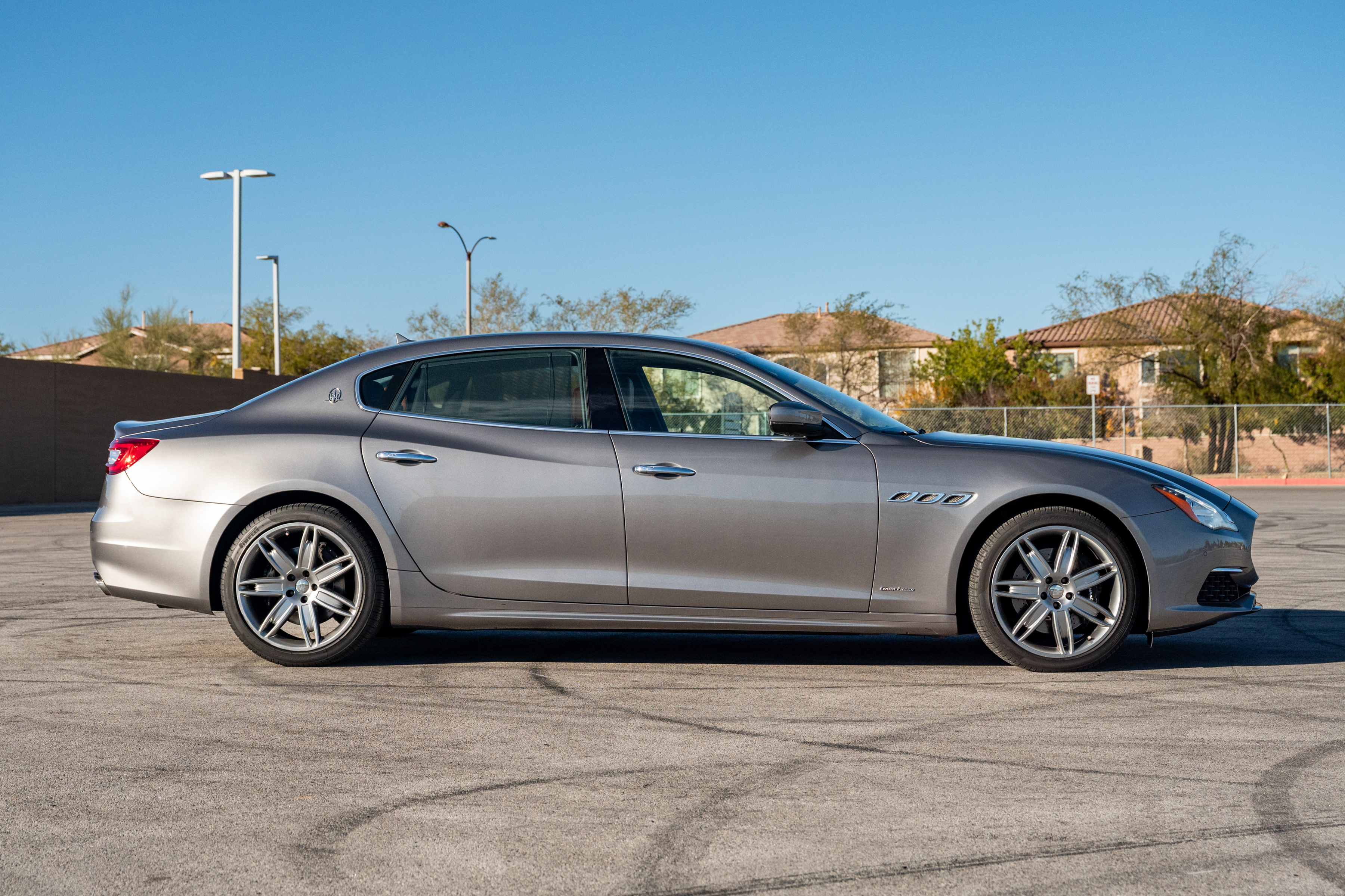 Used 2017 Maserati Quattroporte S GranLusso Q4 AWD/4WD image 6