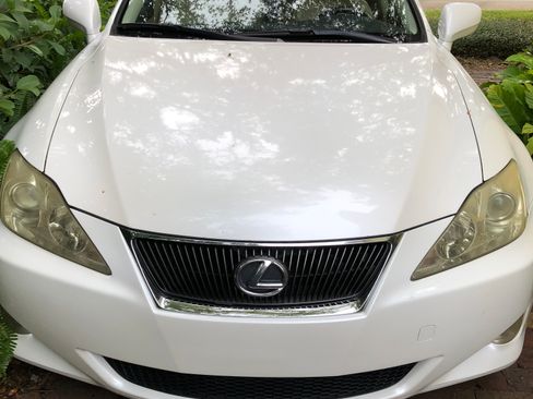 Used 2008 Lexus IS 250 image 2