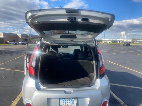 Used 2015 Kia Soul ! w/ Sun & Sound Package image 8