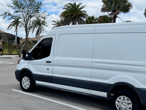 Used 2015 Ford Transit 350 148 Medium Roof RWD image 5