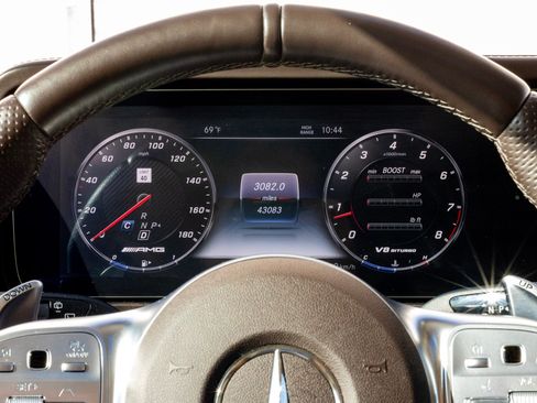 Used 2023 Mercedes-Benz G 63 AMG 4MATIC image 2