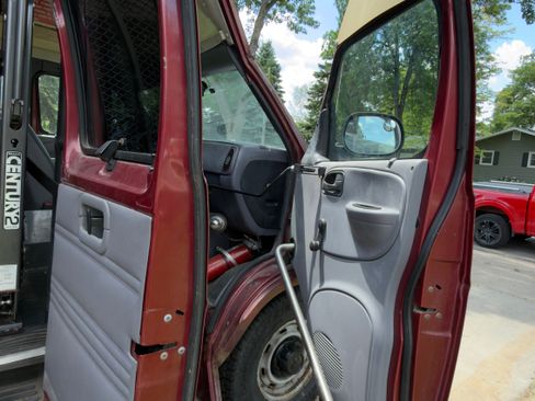 Used 1998 Dodge B3500 RWD image 10